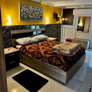 Cute Penthouse Appartement